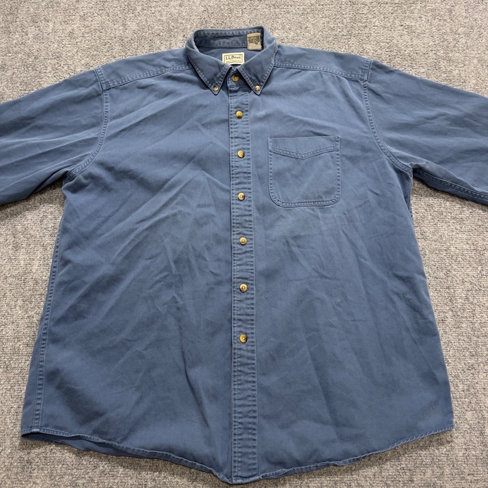 LL Bean Men's Blue Long-Sleeve Cotton Button-Down
